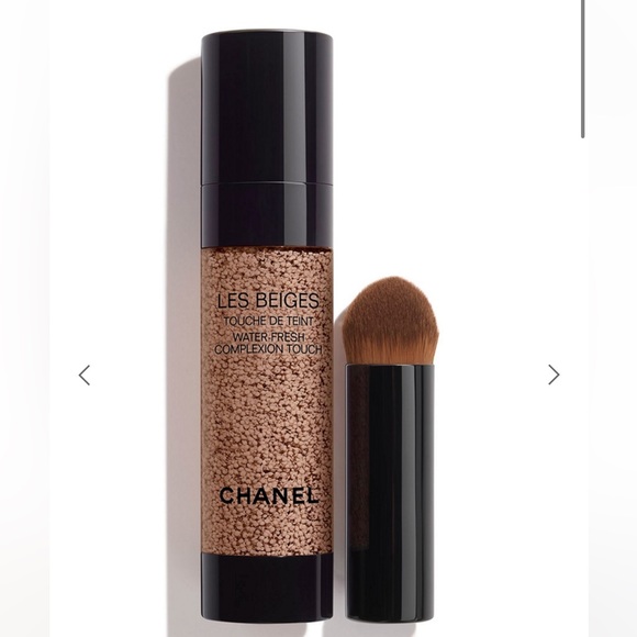 CHANEL Other - CHANEL Les Beiges Water-Fresh Complexion Touch Foundation B50